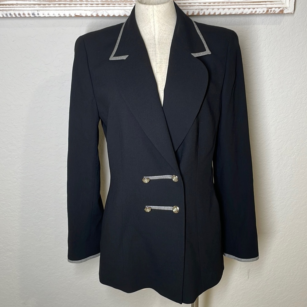 Escada black long blazer size 38